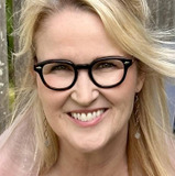 Melanie DuPuy — Betsey