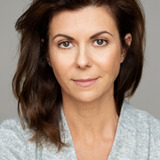 Myriam LeBlanc — Hôtesse