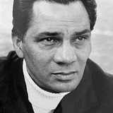 Enrique Lucero — Julio