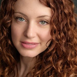 Jennifer Martin — Tracy (uncredited)