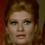 Dina De Santis — Dina (uncredited)