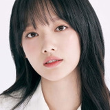 김소율 — Yun-jin