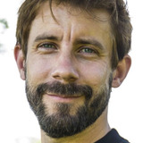 Anders Juul — Man in bar