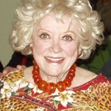 Phyllis Diller — Mrs. Frasco