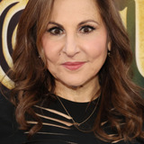 Kathy Najimy — Mary Sanderson