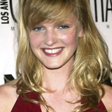 Sophie Traub — Sarah