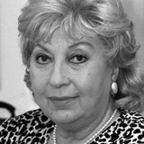 Magda Paveleková — Štefánia (voice)