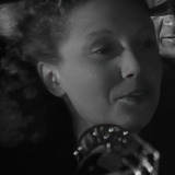 Camille François — La journaliste (uncredited)