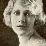 Louise Lovely — Vera Lane