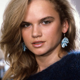 Katarzyna Figura — Neighbour