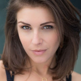 Лили Мирожник — Pregnant Woman #2