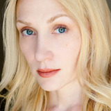 Jenni Blong — Inga