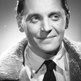 Zdzisław Maklakiewicz — Italian Soldier (uncredited)