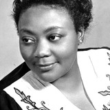 Marietta Canty — Giggling Woman with Eunice (uncredited)