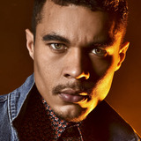 Исмаэль Крус Кордова — Frank Elwood