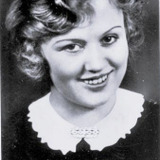 Camilla Spira — Julia