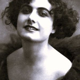 Francesca Bertini — Sister Desolata