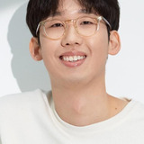 Lee Sang-jin — Pretentious guy