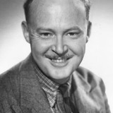 Don Beddoe — Studio Executive at Premiere (uncredited)