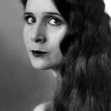 Olive Ann Alcorn — La Sorelli (uncredited)
