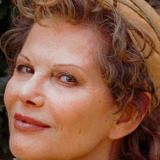Maïté Nahyr — Lucille