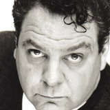 Сэм Дуглас — Chief NY Cop