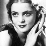 Victoria Hopper — Constance Mozart