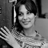 Bernadette Lafont — Baronin von Wrangel