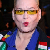 Hella von Sinnen — Detektivin Sally