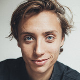 Nils Verkooijen — Leo