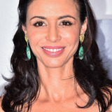 Дрена Де Ниро — Hotel Manager