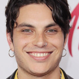 Samuel Larsen — Zed Evans
