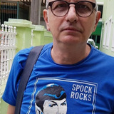 Sérgio Stern — Síndico do prédio
