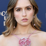 Asta Paredes — Janice