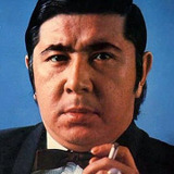 Томисабуро Вакаяма — Sugai