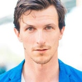 Viktor Åkerblom — John