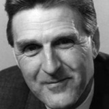 Shaun Sutton — Himself