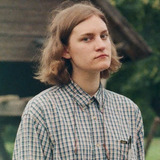 Anna Priede — Ana