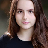 Ава Эйкерс — Girl at Zoo (voice)