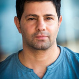 Шант Саркиссян — Party Attendant (uncredited)