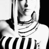 Tiphaine Pitoizet — English girl