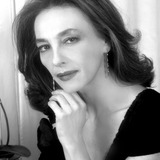 Maria Rosaria Omaggio — Sheila Holmes