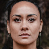 Kataraina Howden-Borell — Riro