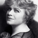 Daisy Belmore — Frau Kemmerick (uncredited)