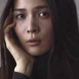 竹厚綾 — Woman in Commercial (uncredited)