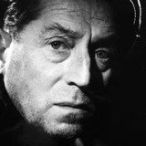 Lucien Desagneaux — Un Journaliste (uncredited)