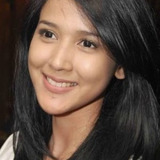 Tika Putri โ Naila