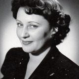 Elfie Pertramer — Artistin Dolores