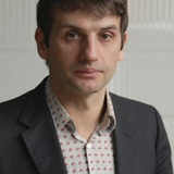 Serge Bozon — Parade organizer