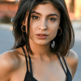 Gabriela Milla — Lucy
